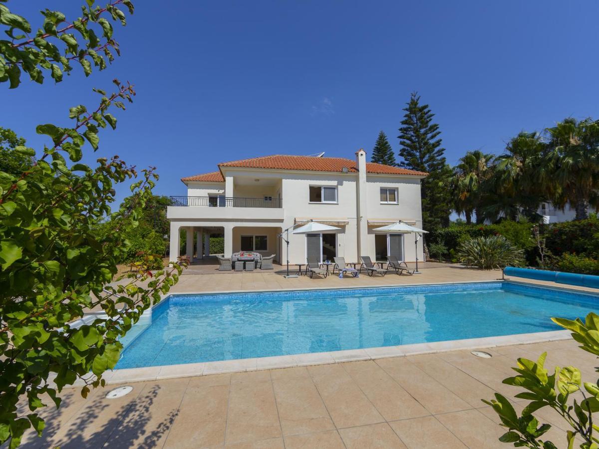 הוילה לרנקה Meneou Seaside Mansion 7 מראה חיצוני תמונה
