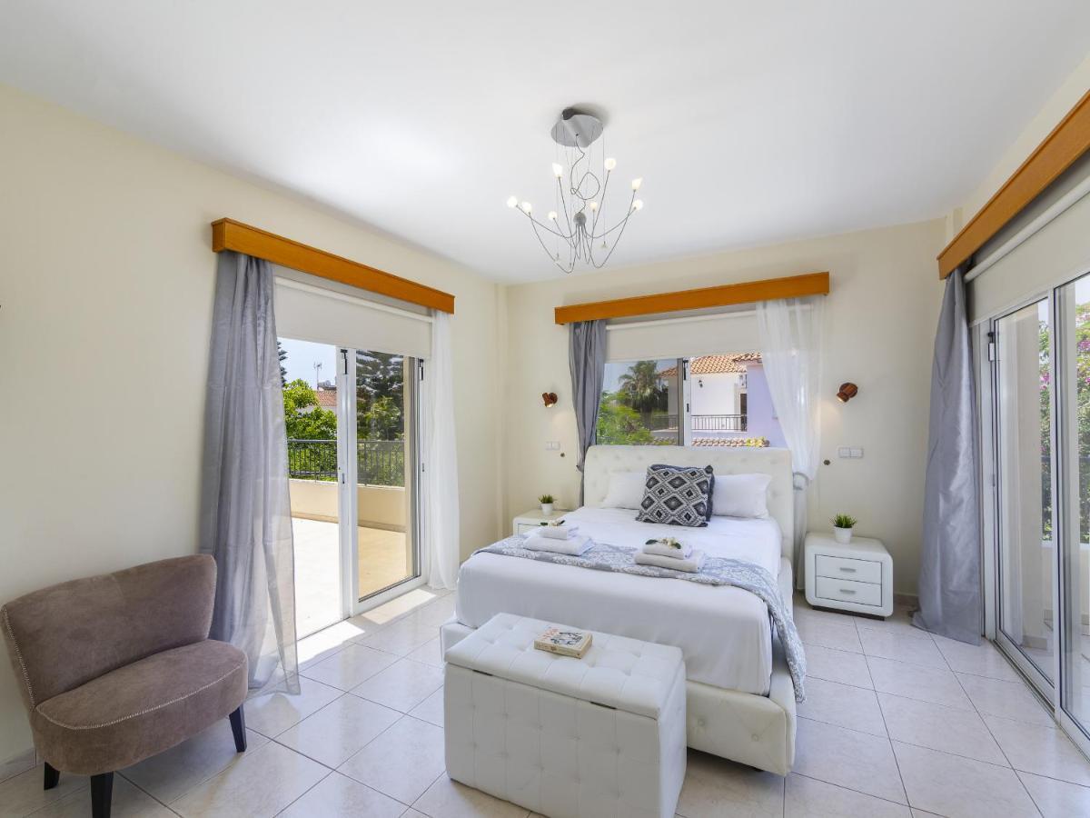 הוילה לרנקה Meneou Seaside Mansion 7 מראה חיצוני תמונה