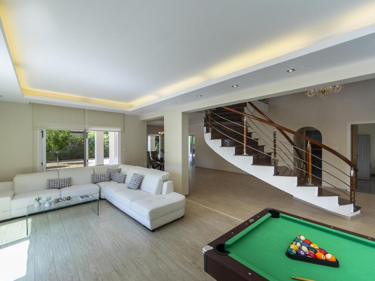 הוילה לרנקה Meneou Seaside Mansion 7 מראה חיצוני תמונה