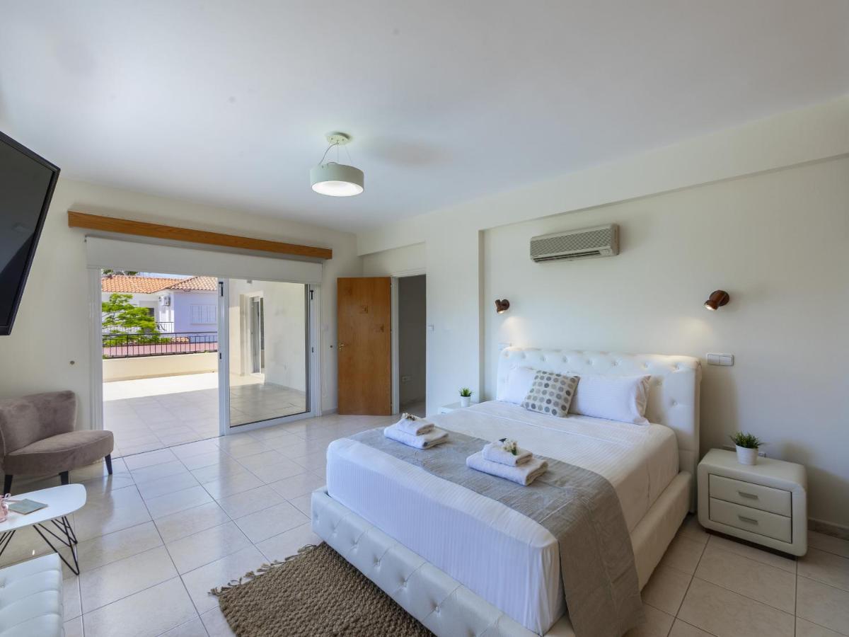 הוילה לרנקה Meneou Seaside Mansion 7 מראה חיצוני תמונה